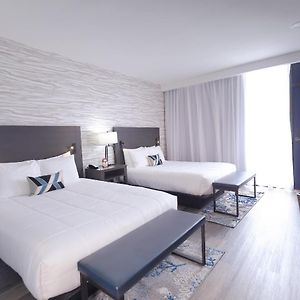 Queen Room Gulf View Non-Smoking